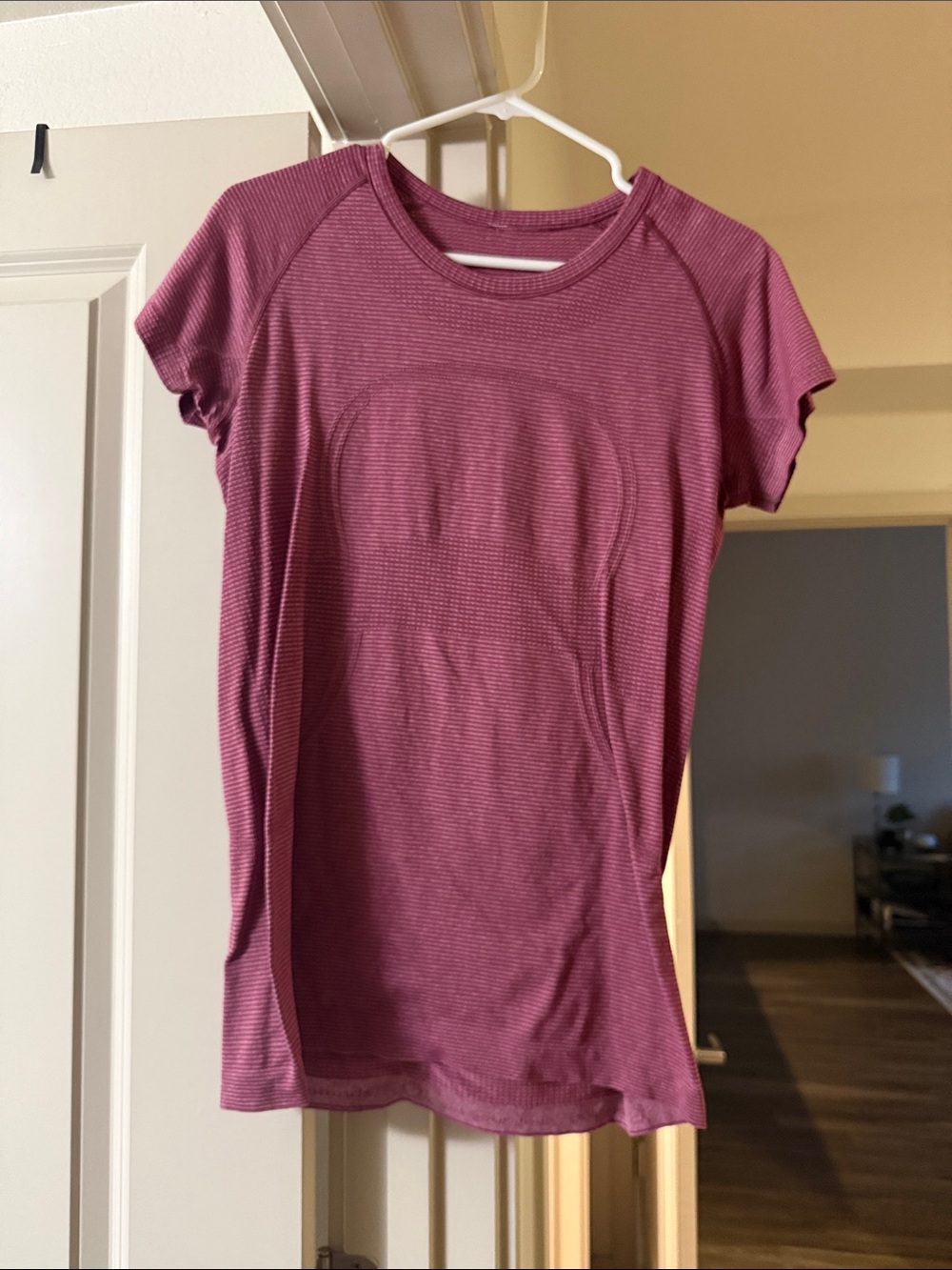 Lululemon swiftly tech Women’s Short-Sleeve Performance Tee in Mauve Pink